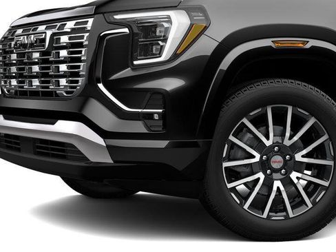 New 2026 GMC Terrain Denali w/ LPO, Black Badging Package image 30