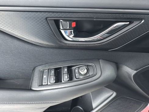 Certified 2025 Subaru Outback Premium w/ Popular Package #1A image 22