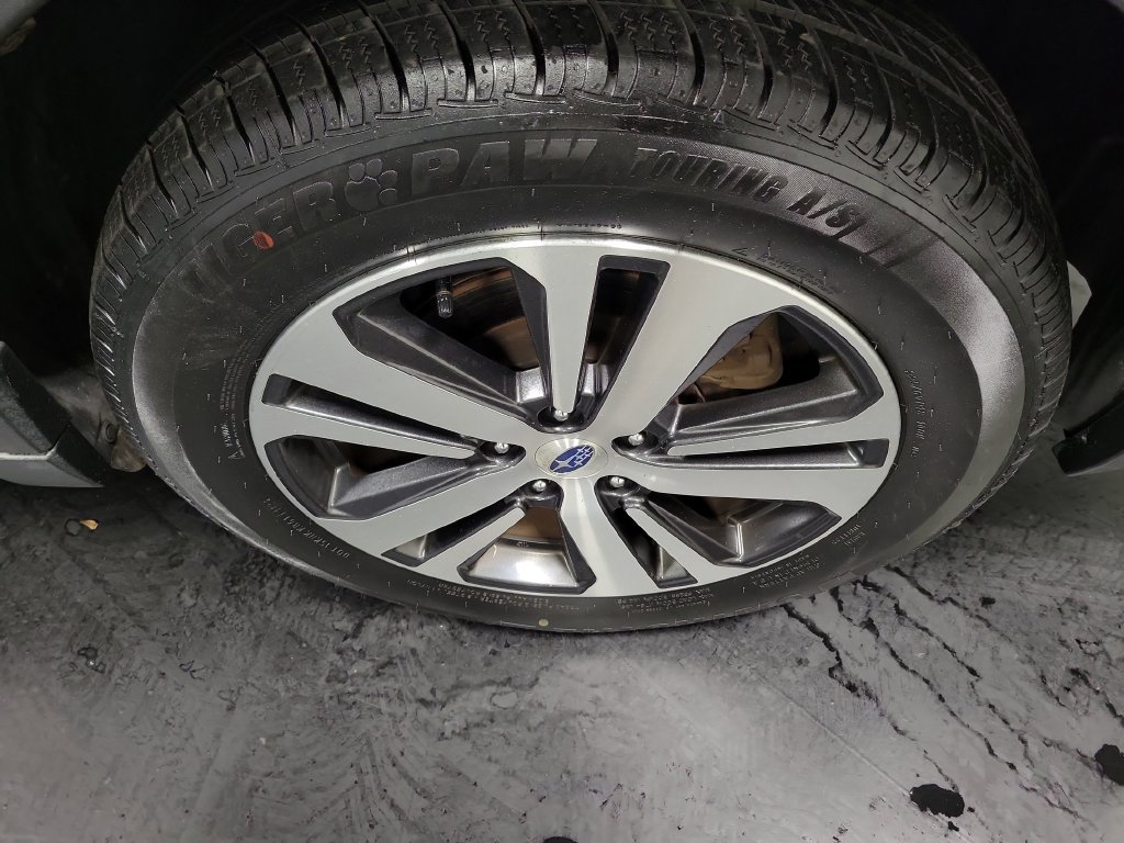 Used 2019 Subaru Outback 2.5i Limited AWD/4WD image 13