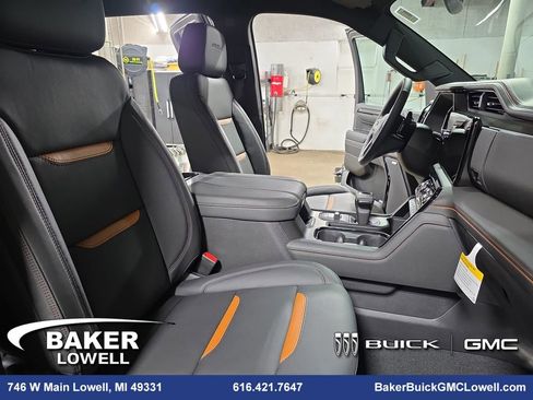 New 2026 GMC Sierra 1500 AT4 w/ AT4 Preferred Package image 10