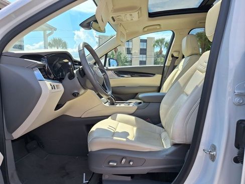 Certified 2024 Cadillac XT6 Premium Luxury image 13