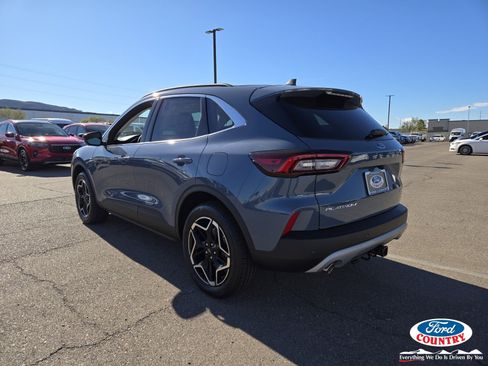 New 2026 Ford Escape Platinum w/ Premium Technology Package image 3