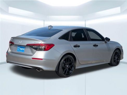 Used 2024 Honda Civic Sport image 6