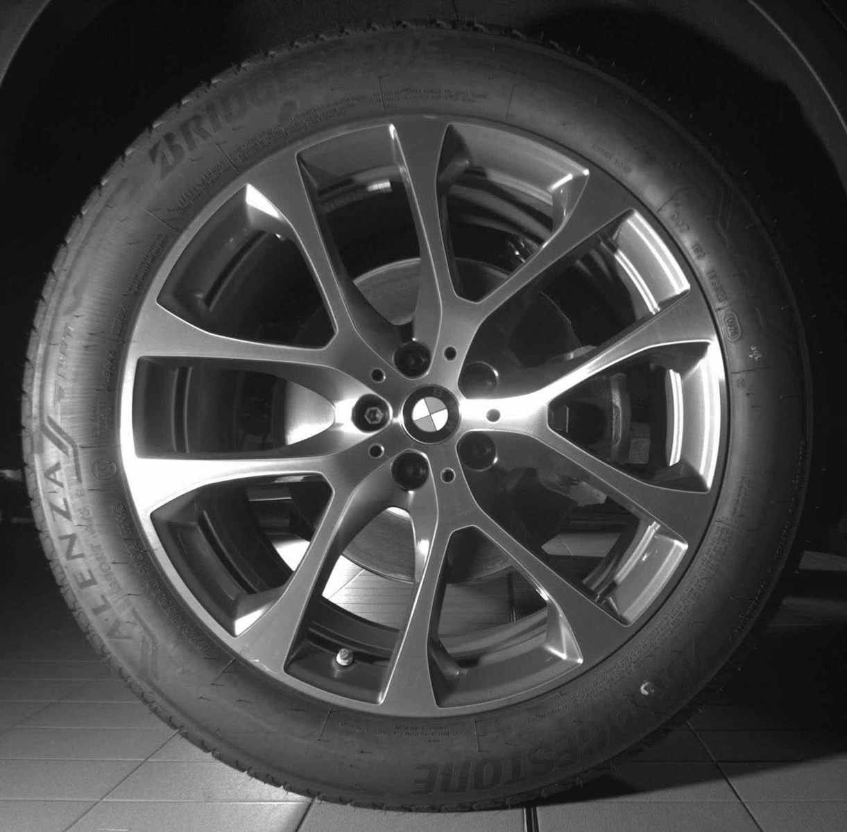New 2026 BMW X5 xDrive40i w/ Climate Comfort Package AWD/4WD image 20