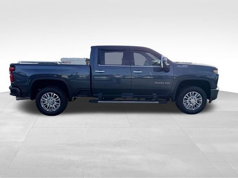 Used 2020 Chevrolet Silverado 2500 High Country w/ Z71 Off-Road Package image 4