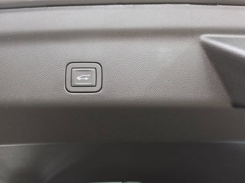 New 2026 GMC Yukon Elevation w/ Elevation Premium Package image 15