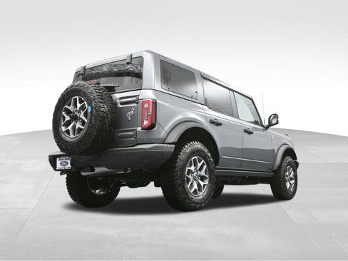 New 2025 Ford Bronco Badlands image 48