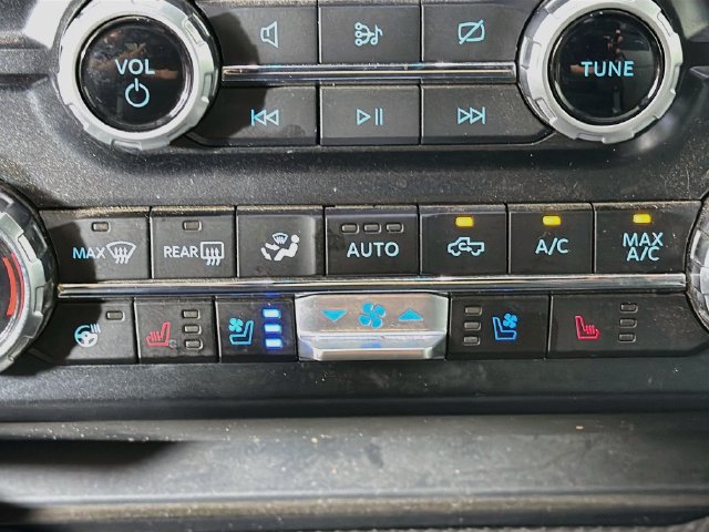 Used 2024 Ford F250 Limited w/ FX4 Off-Road Package AWD/4WD image 25