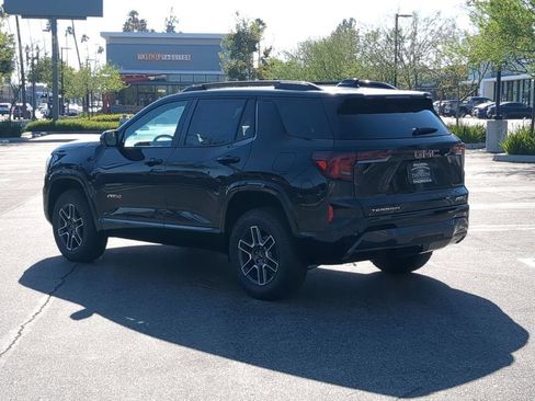 New 2026 GMC Terrain AT4 AWD/4WD image 7
