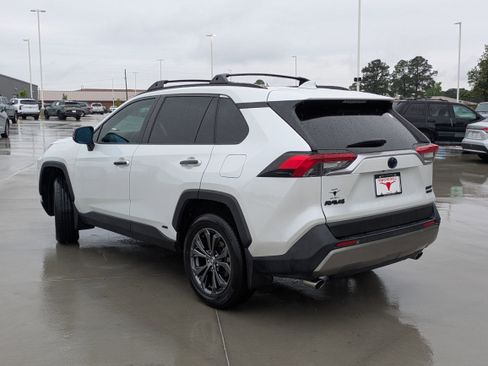 Used 2024 Toyota RAV4 Limited w/ Advanced Technology Package AWD/4WD image 3