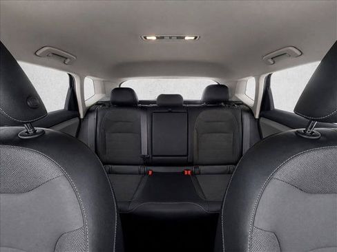 Used 2022 Volkswagen Taos SE w/ IQ.Drive SE Package FWD image 19