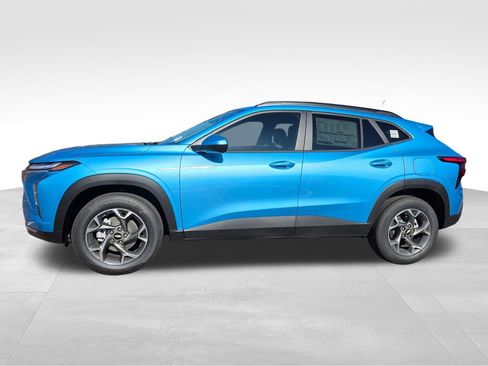 New 2026 Chevrolet Trax LT image 3
