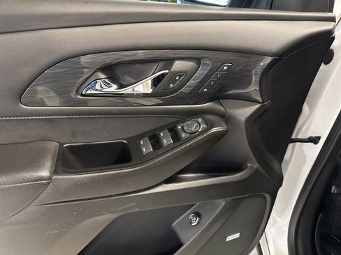 Used 2023 Chevrolet Traverse High Country w/ LPO, Floor Liner Package image 47