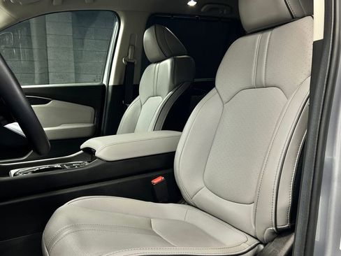 Used 2025 Honda Pilot Elite image 4