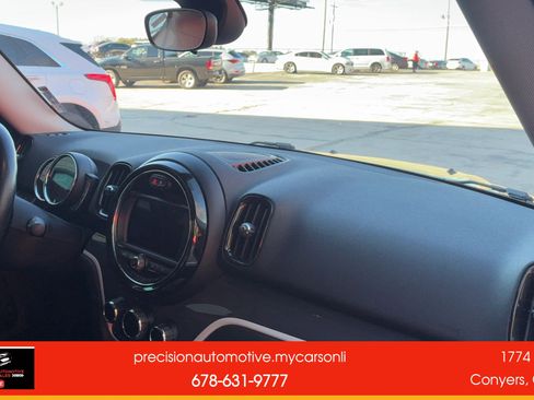 Used 2019 MINI Cooper Countryman S image 9