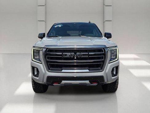 Used 2021 GMC Yukon XL AT4 w/ Rear Media and Nav Package AWD/4WD image 8