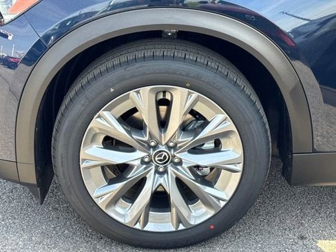 New 2026 MAZDA CX-90 3.3 Turbo w/ Preferred Package AWD/4WD image 23