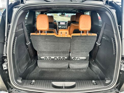 New 2026 Chrysler Pacifica Pinnacle w/ Trailer Tow Group image 26