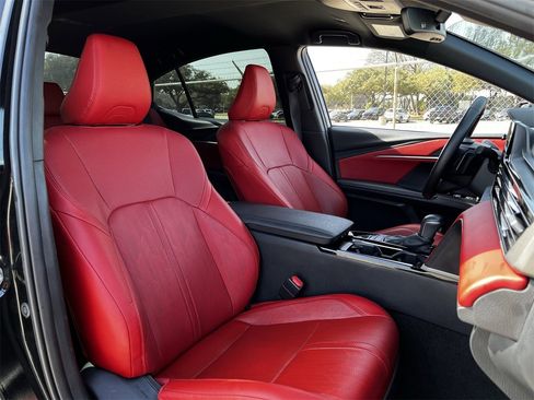 Used 2025 Toyota Camry XSE image 24