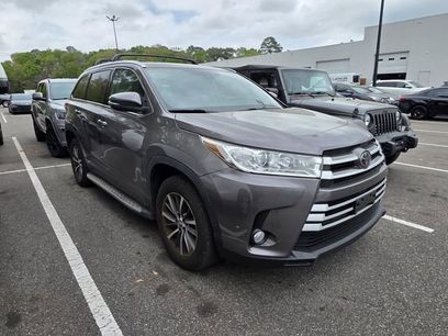 Used 2019 Toyota Highlander XLE