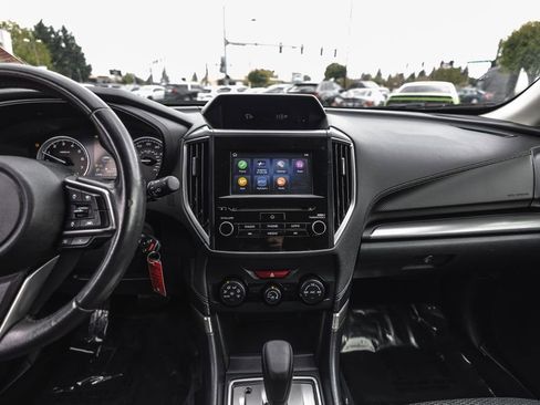 Used 2019 Subaru Forester Premium AWD/4WD image 28