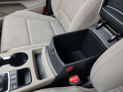 Used 2022 Kia Sportage LX image 42