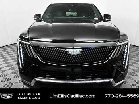 New 2025 Cadillac Escalade IQ Luxury 2 AWD/4WD image 2