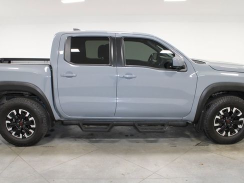 Used 2024 Nissan Frontier PRO-4X w/ Pro Convenience Package image 11
