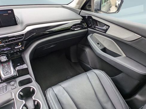 Used 2024 Acura MDX FWD w/ Technology Package image 18