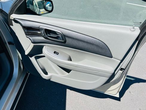 Used 2014 Chevrolet Malibu LS w/ Protection Package FWD image 26