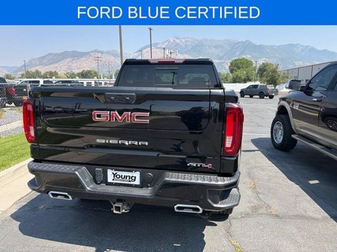 Used 2022 GMC Sierra 1500 AT4 w/ AT4 Premium Package AWD/4WD image 17