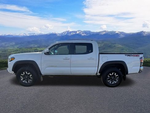 Used 2023 Toyota Tacoma TRD Off-Road AWD/4WD image 2