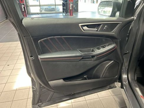 Used 2021 Ford Edge ST-Line AWD/4WD image 24