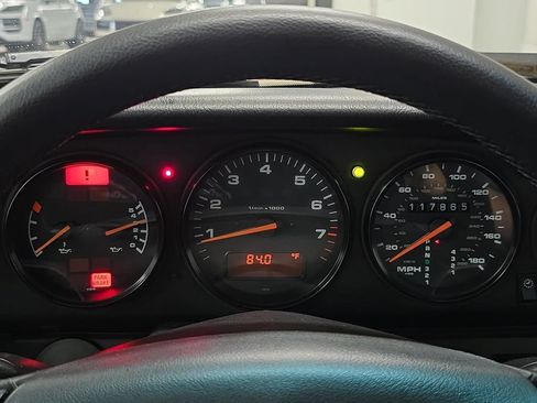 Used 1997 Porsche 911 Carrera RWD image 14