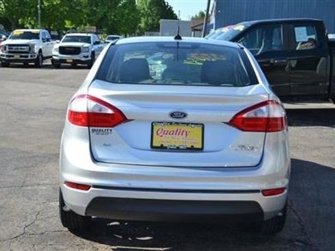 Used 2016 Ford Fiesta SE FWD image 7