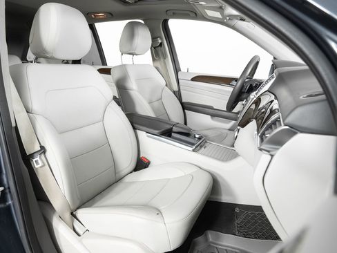 Used 2015 Mercedes-Benz ML 350 2WD image 28