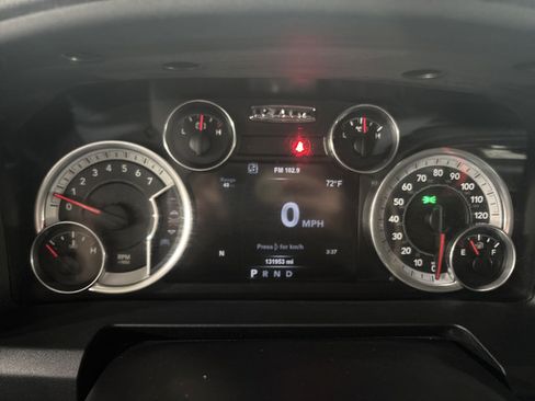 Used 2015 RAM 1500 Big Horn AWD/4WD image 16