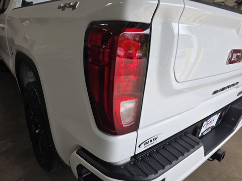 Certified 2024 GMC Sierra 1500 Elevation AWD/4WD image 36