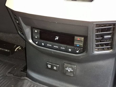 Certified 2024 Toyota Sequoia Capstone AWD/4WD image 12