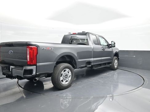 New 2026 Ford F250 XLT image 7