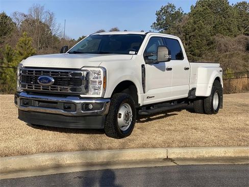 Used 2025 Ford F350 XLT image 8
