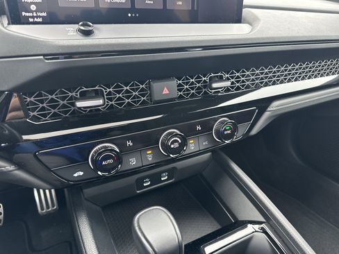 Certified 2023 Honda Accord Sport image 28