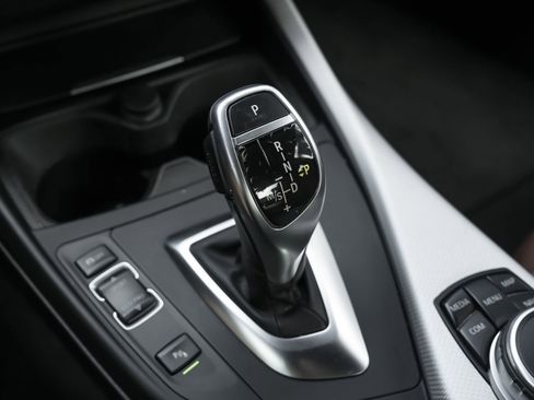 Used 2017 BMW 230i Coupe image 17