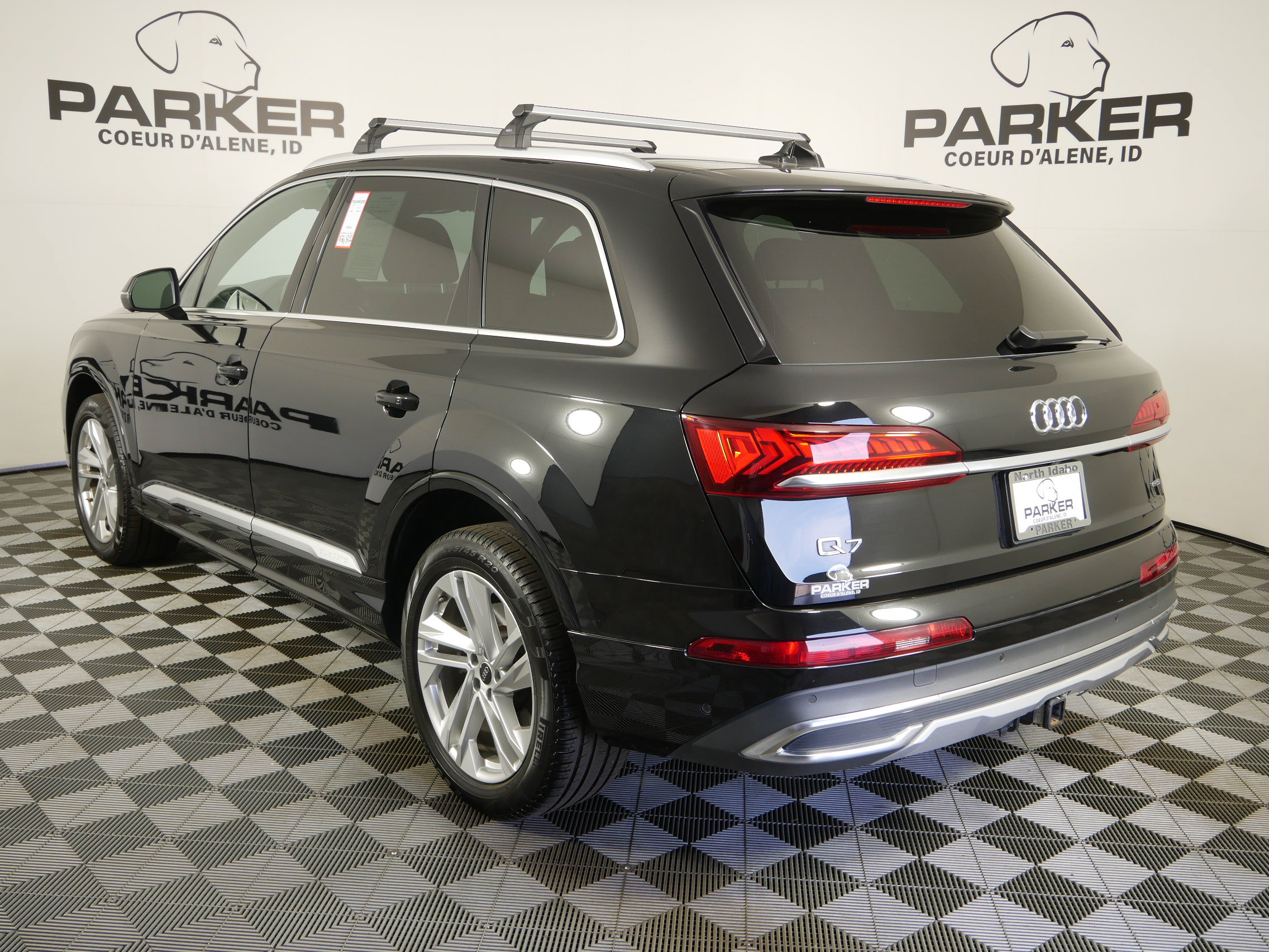 Used 2023 Audi Q7 2.0T Premium w/ Convenience Package AWD/4WD image 7