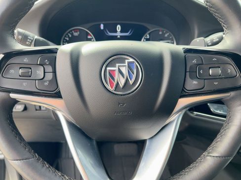 Certified 2023 Buick Enclave Avenir w/ Avenir Technology Package image 18