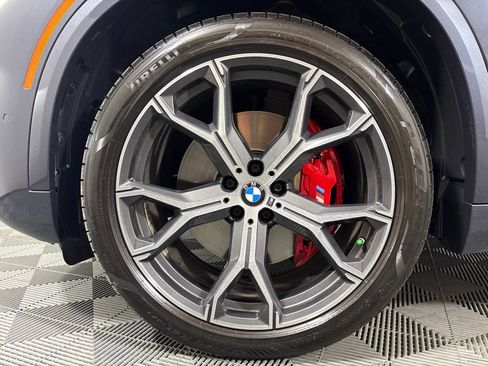 Used 2021 BMW X5 xDrive40i w/ M Sport Package AWD/4WD image 8