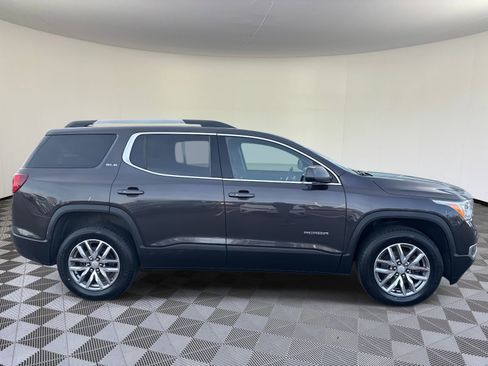 Used 2018 GMC Acadia SLE w/ Driver Alert Package I image 2