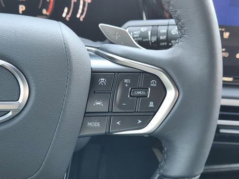 Used 2024 Lexus RX 350 Premium image 34