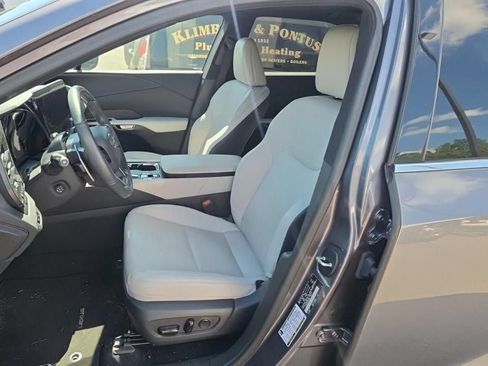 Used 2023 Lexus RX 350 Premium Plus w/ Cold Area Package AWD/4WD image 17