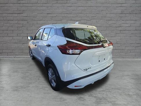 Certified 2022 Nissan Kicks S FWD image 7